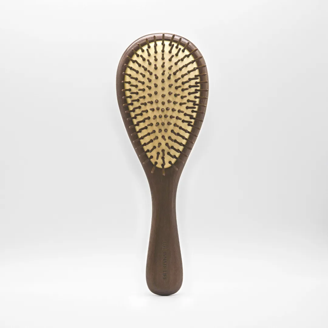 WALNUT TEARDROP BRUSH