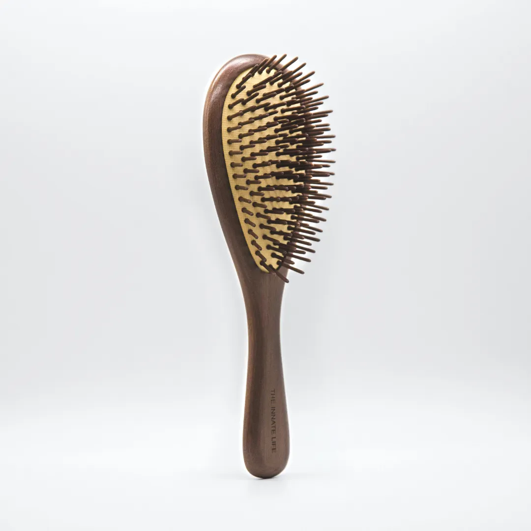 WALNUT TEARDROP BRUSH